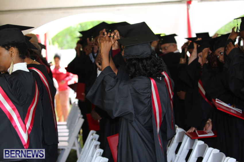 bermuda-college-graduation-2015-37