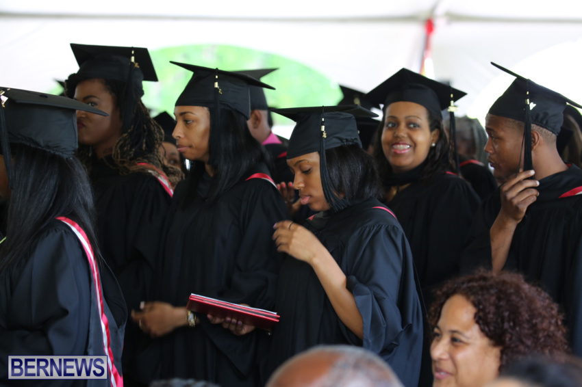 bermuda-college-graduation-2015-40