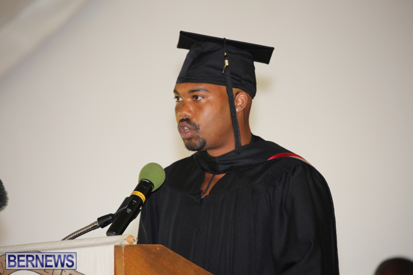 bermuda-college-graduation-2015-46