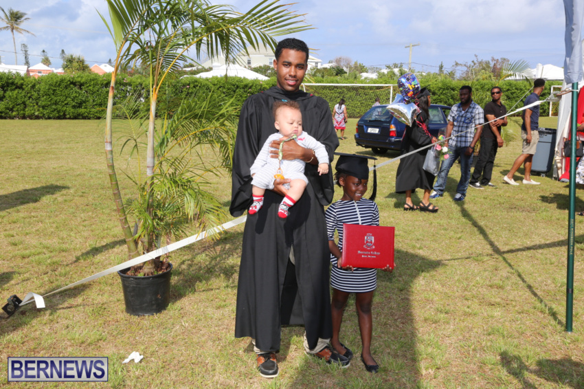 bermuda-college-graduation-2015-85