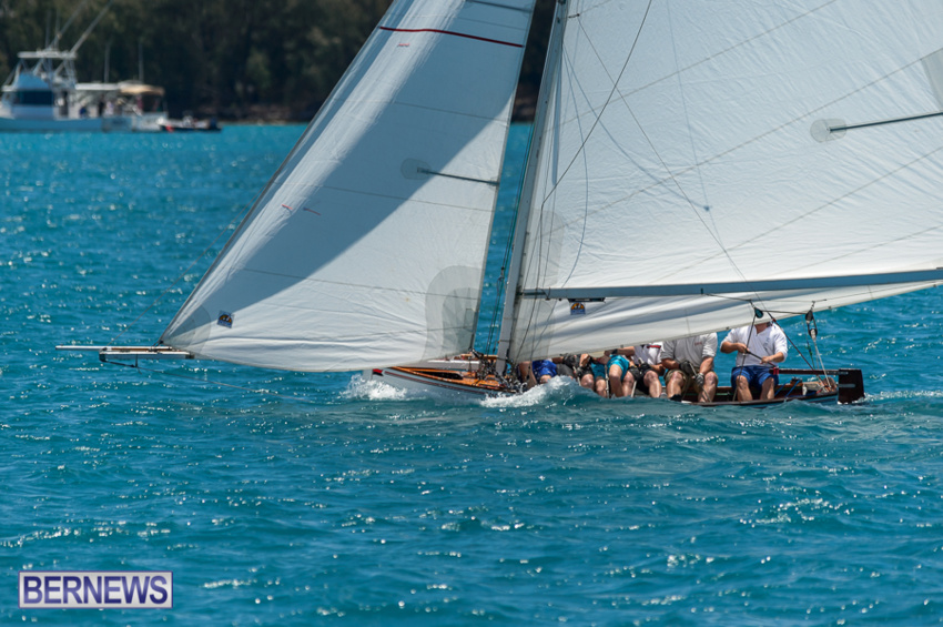 fitted-dingy-races-st-george-may-2015-42
