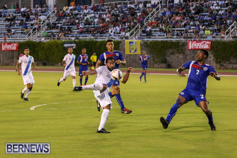 Guatemala-vs-Bermuda-Football-June-15-2015-12