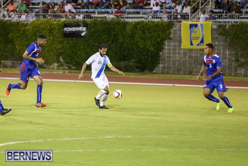 Guatemala-vs-Bermuda-Football-June-15-2015-35