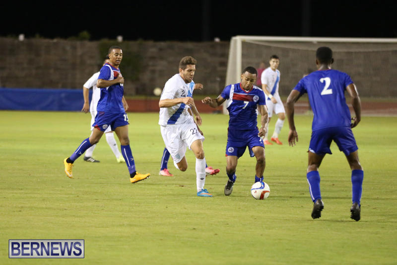 Guatemala-vs-Bermuda-Football-June-15-2015-54