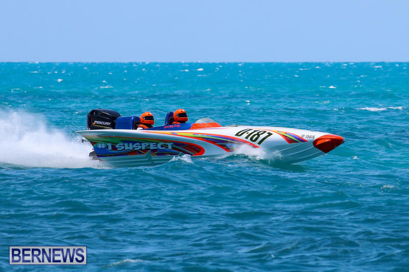 Powerboat-Racing-Bermuda-June-28-2015-10