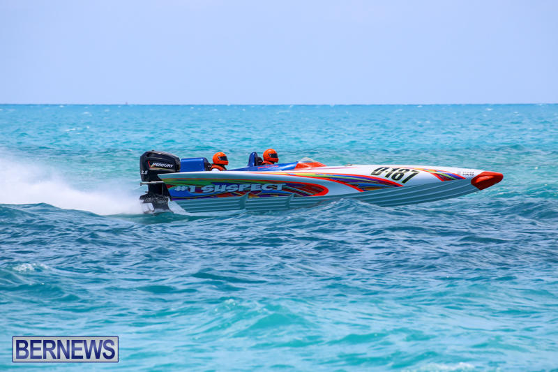 Powerboat-Racing-Bermuda-June-28-2015-11