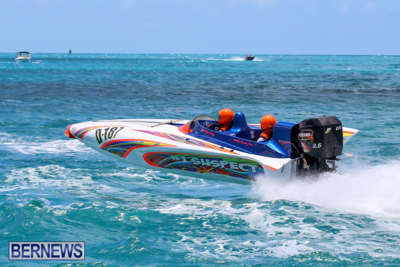 Powerboat-Racing-Bermuda-June-28-2015-22