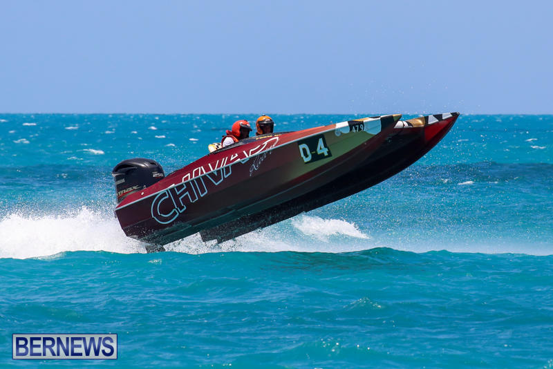 Powerboat-Racing-Bermuda-June-28-2015-27
