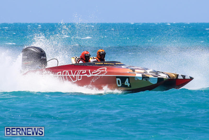 Powerboat-Racing-Bermuda-June-28-2015-28