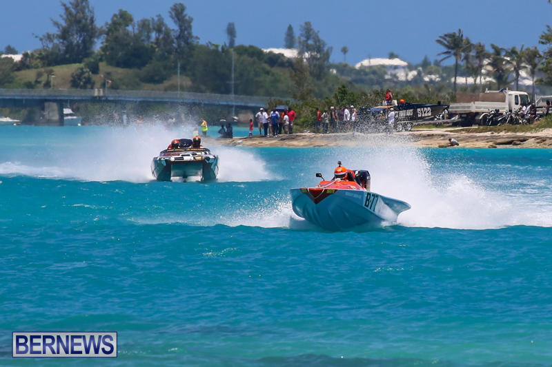Powerboat-Racing-Bermuda-June-28-2015-33