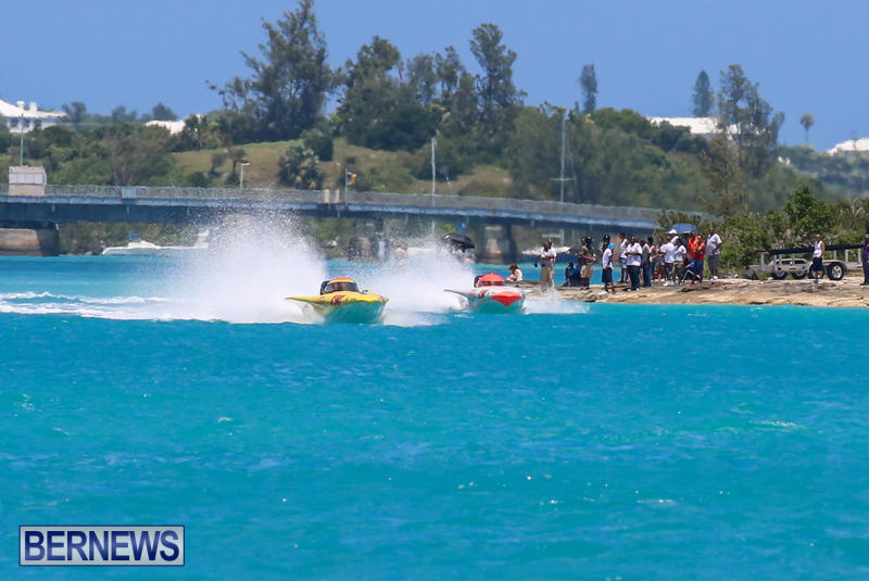 Powerboat-Racing-Bermuda-June-28-2015-54