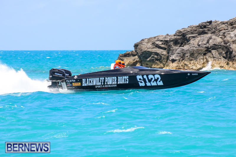 Powerboat-Racing-Bermuda-June-28-2015-63