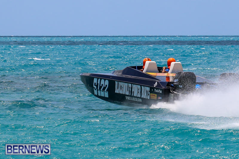 Powerboat-Racing-Bermuda-June-28-2015-69