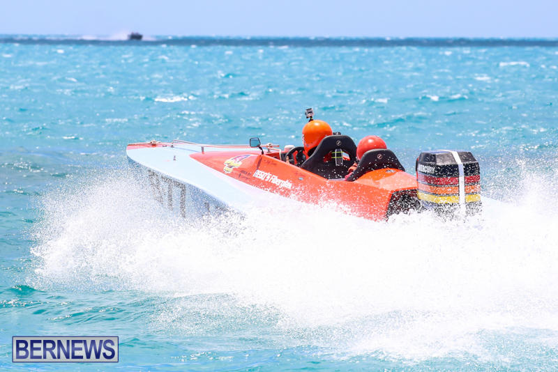 Powerboat-Racing-Bermuda-June-28-2015-83
