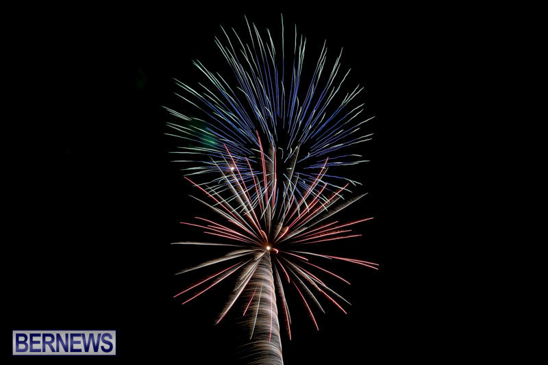 Fireworks-Mid-Ocean-Club-Bermuda-July-4-2015-13
