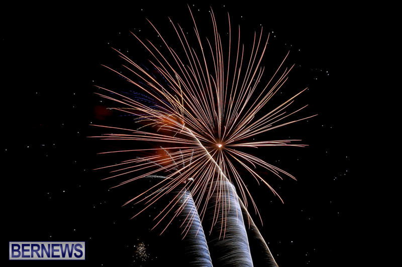 Fireworks-Mid-Ocean-Club-Bermuda-July-4-2015-9