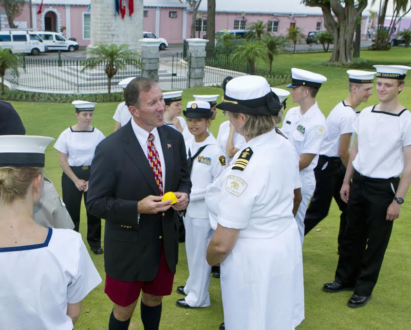 Premier Dunkley welcomed Bermuda’s Sea Cadets (3)