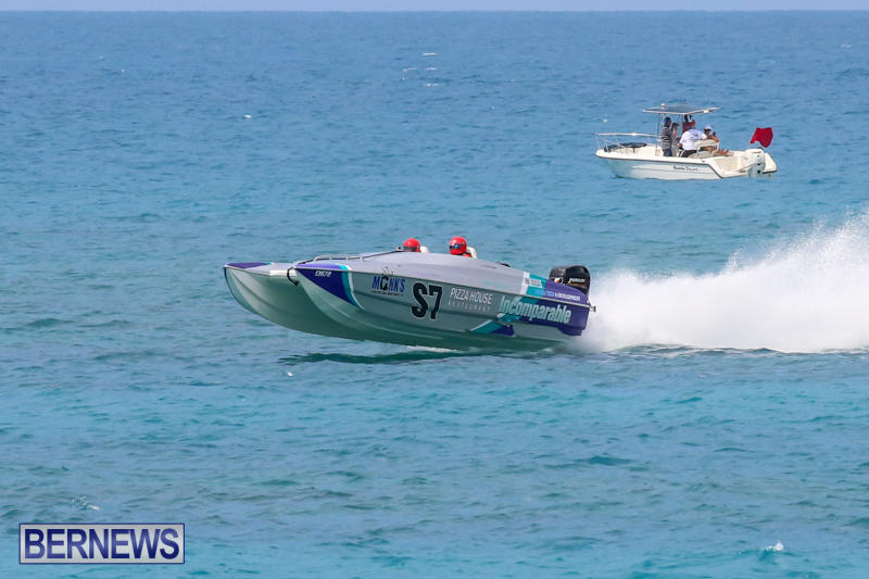 Around-The-Island-Powerboat-Race-Bermuda-August-9-2015-115