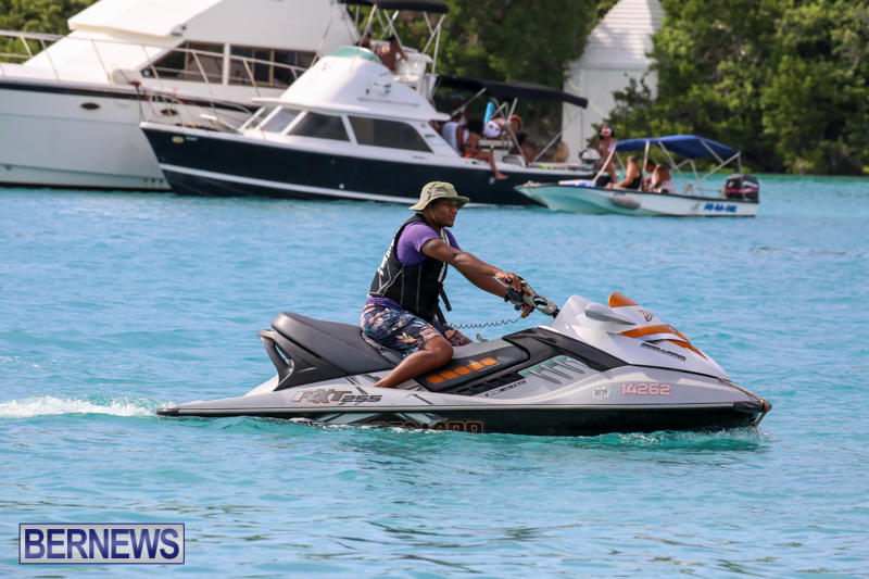 Around-The-Island-Powerboat-Race-Bermuda-August-9-2015-144