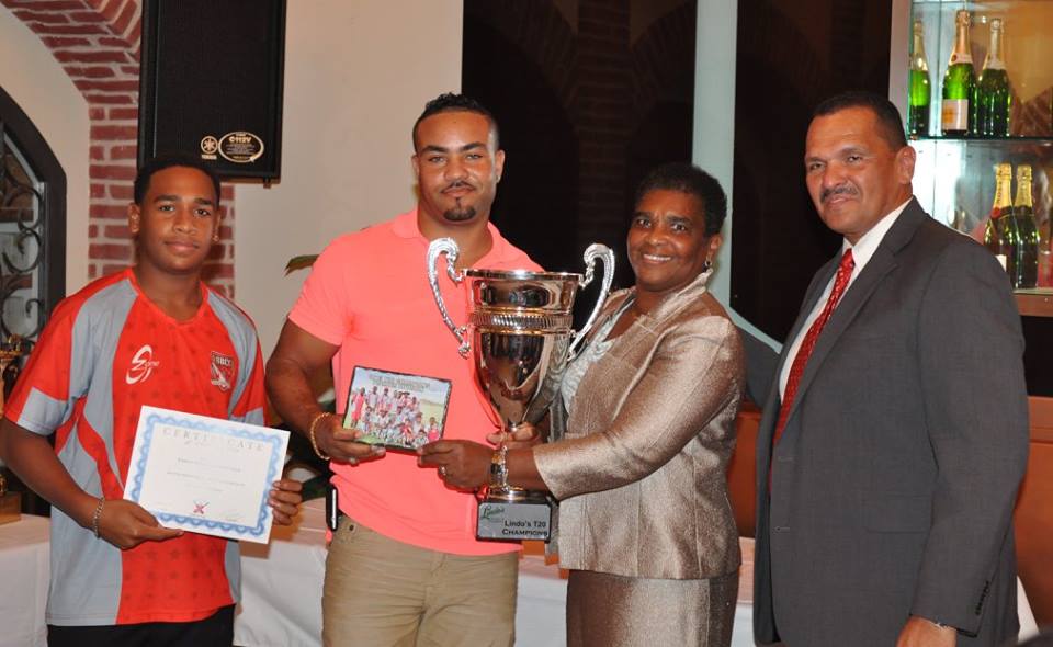 2015-BCB-Annual-Award-Ceremony-Bermuda-October-57