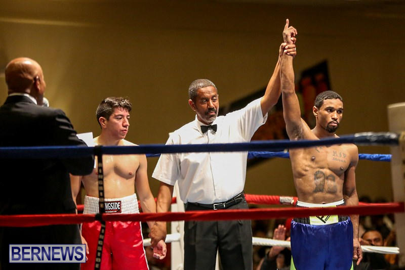 Nikki-Bascome-vs-Pilo-Reyes-Boxing-Match-Bermuda-November-8-2015-47