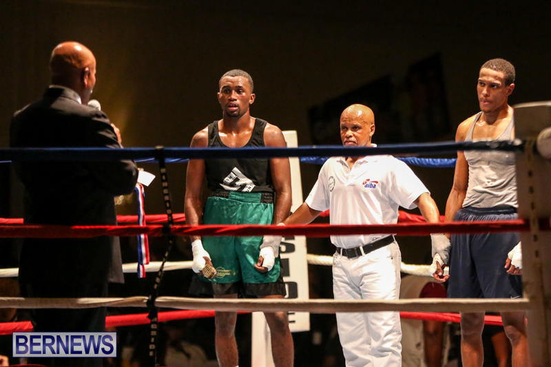 Tyler Christopher vs Kaya Simmons Boxing Bermuda, November 7 2015 (19)