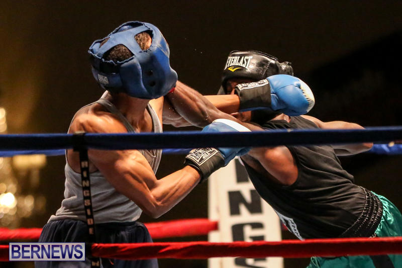 Tyler Christopher vs Kaya Simmons Boxing Bermuda, November 7 2015 (2)