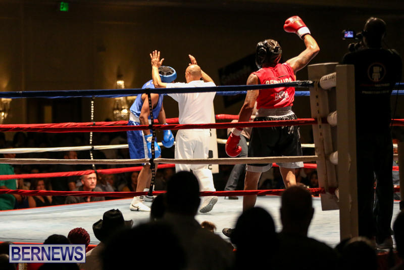 Zain Philpott vs Shomari Warner Boxing Match Bermuda, November 7 2015 (12)