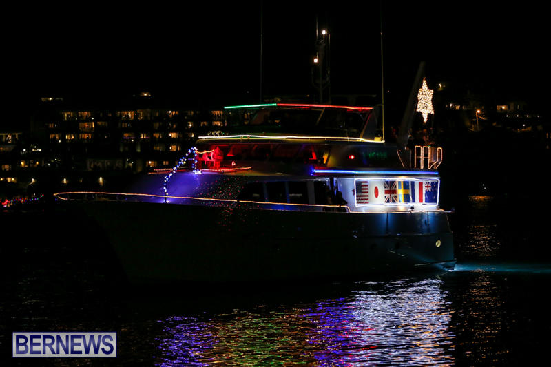 Christmas-Boat-Parade-Bermuda-December-12-2015-11