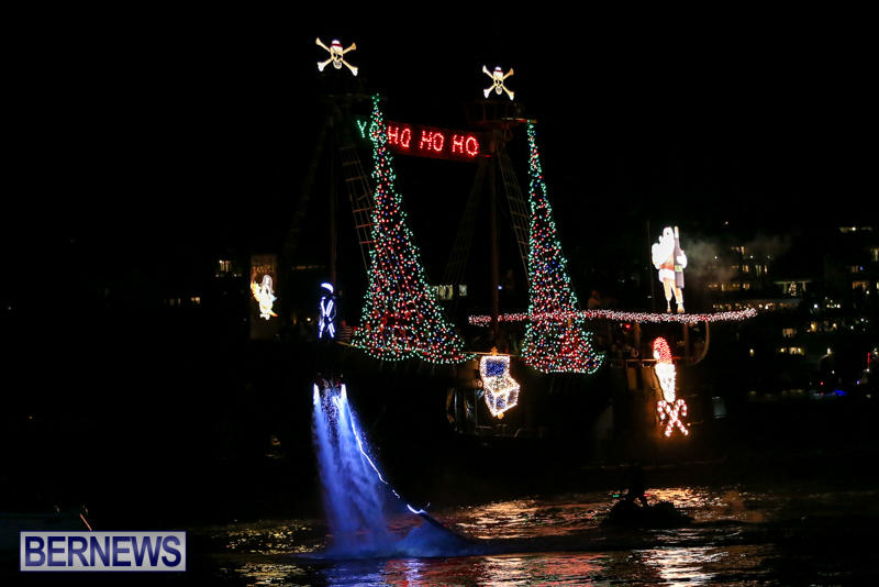 Christmas-Boat-Parade-Bermuda-December-12-2015-16