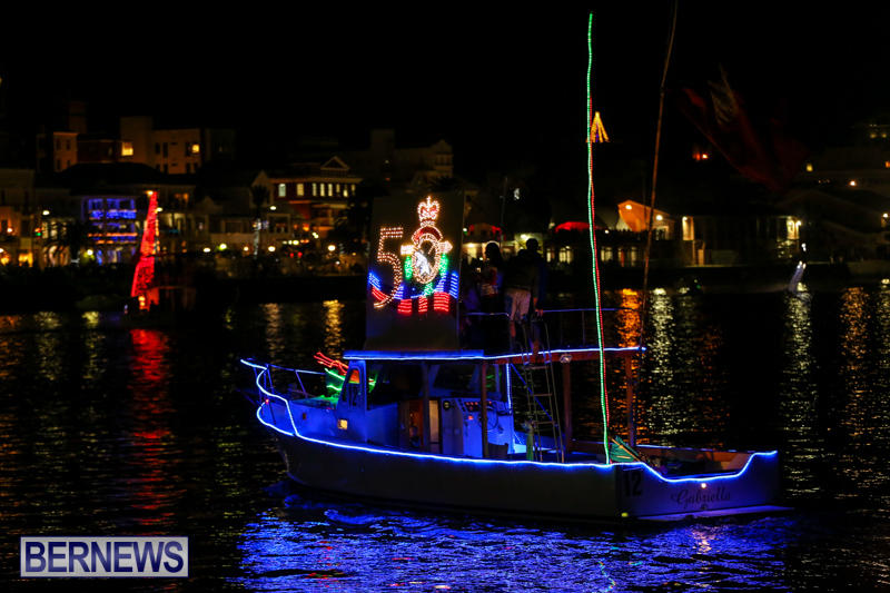 Christmas-Boat-Parade-Bermuda-December-12-2015-38