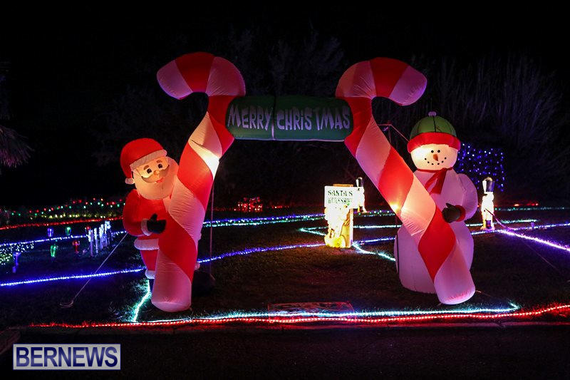 Christmas-Lights-Decorations-Bermuda-December-22-2015-23