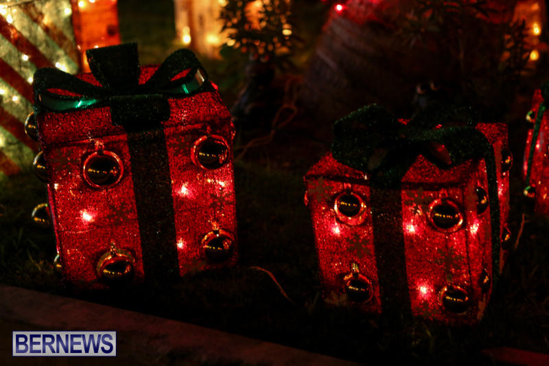 Christmas-Lights-Decorations-Bermuda-December-23-2015-190