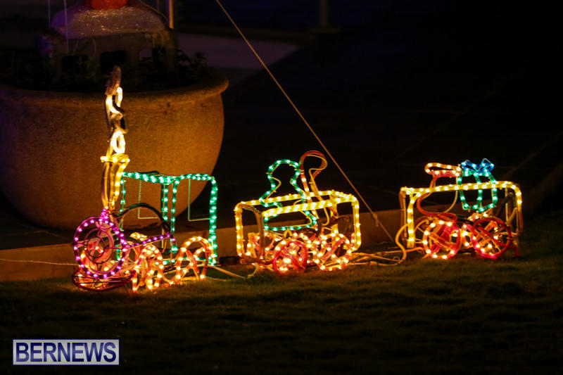 Christmas-Lights-Decorations-Bermuda-December-23-2015-79