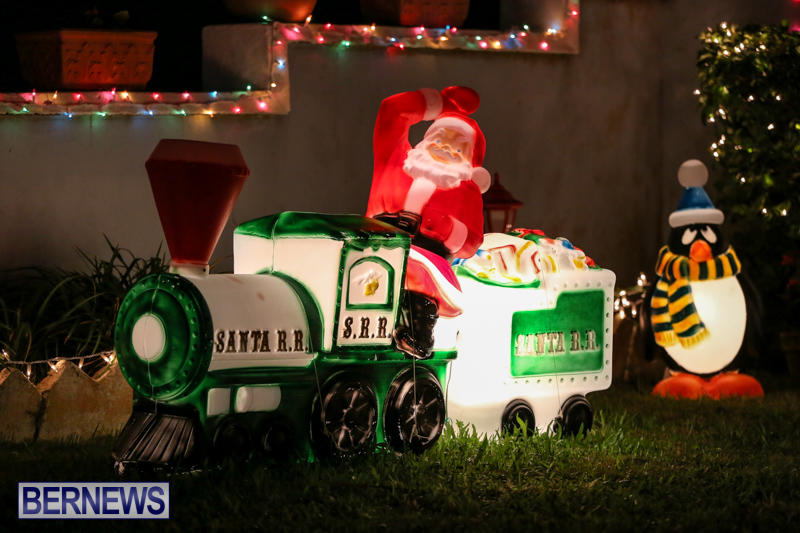 Christmas-Lights-Decorations-Bermuda-December-23-2015-93