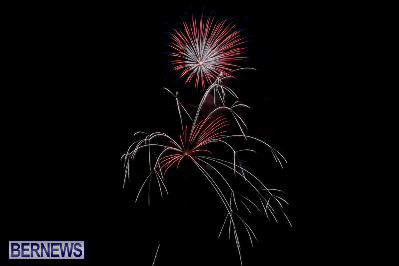 Fireworks-At-Boat-Parade-Bermuda-December-12-2015-3