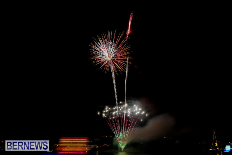 Fireworks-At-Boat-Parade-Bermuda-December-12-2015-9