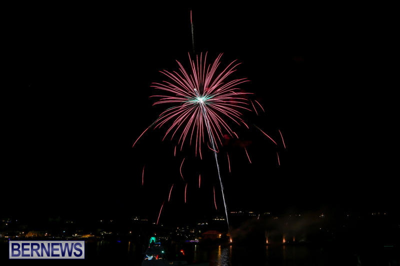 Fireworks-At-Christmas-Boat-Parade-Bermuda-December-12-2015-19