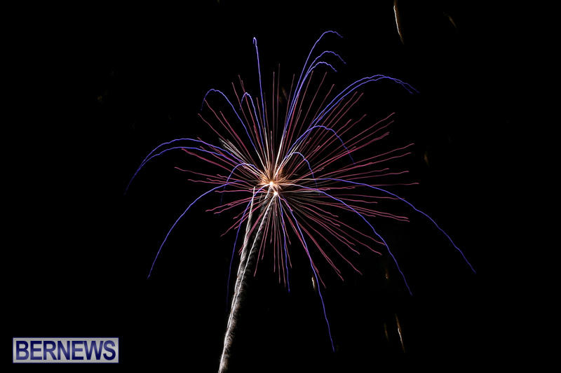Fireworks-At-Christmas-Boat-Parade-Bermuda-December-12-2015-2