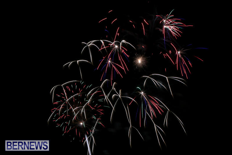 Fireworks-At-Christmas-Boat-Parade-Bermuda-December-12-2015-20