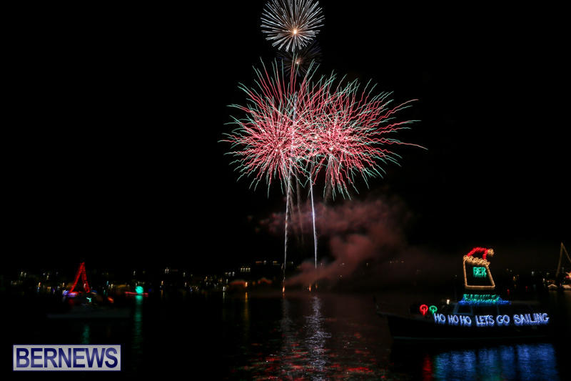 Fireworks-At-Christmas-Boat-Parade-Bermuda-December-12-2015-33