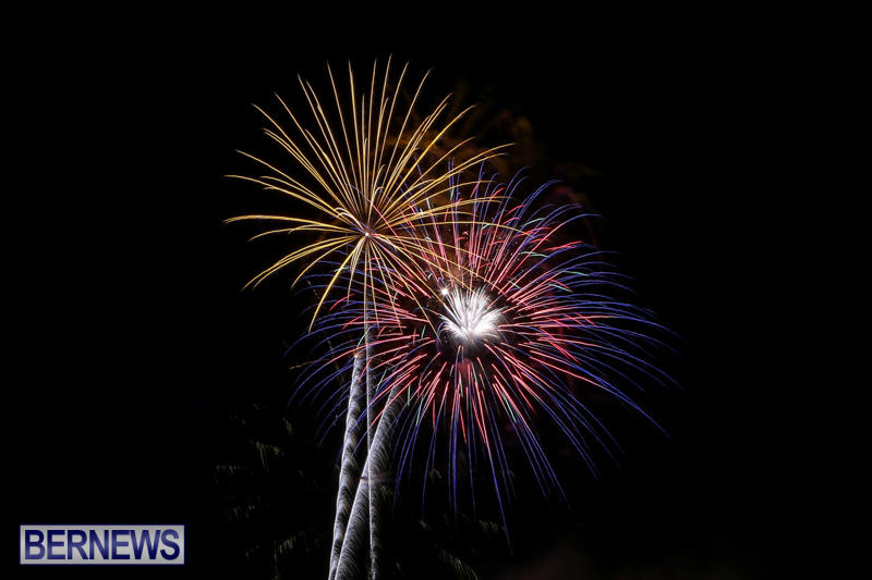 Fireworks-At-Christmas-Boat-Parade-Bermuda-December-12-2015-35