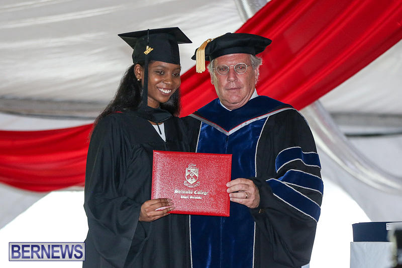 2016-Commencement-at-Bermuda-College-May-19-2016-115