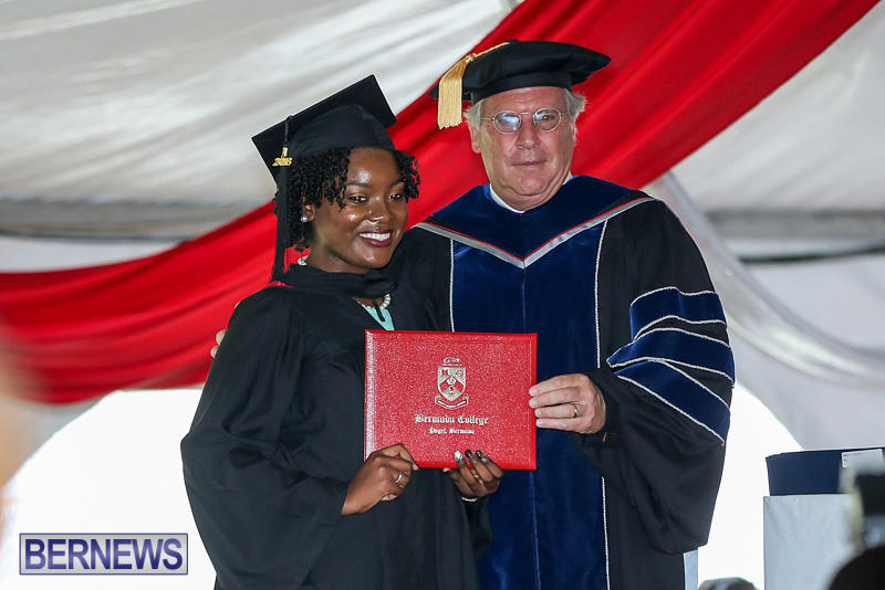 2016-Commencement-at-Bermuda-College-May-19-2016-120