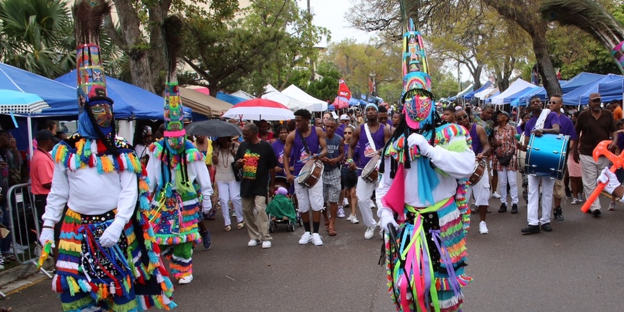 Photos: Bermuda Day Parade & Attendees - Bernews