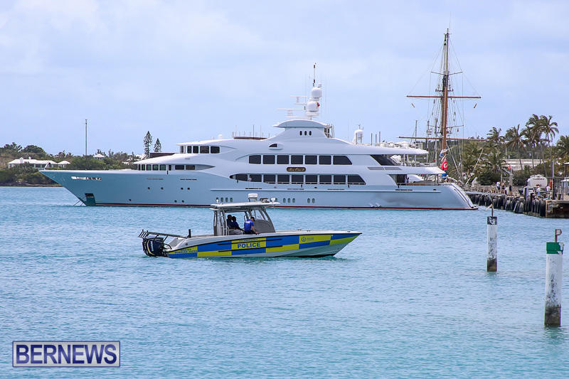 Mia-Elise-II-Super-Yacht-Bermuda-May-1-2016-004
