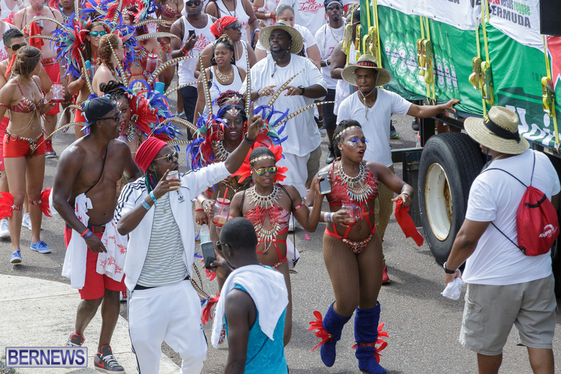 BHW-Parade-of-Bands-Bermuda-Carnival-GT-2016-115