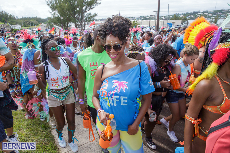 BHW-Parade-of-Bands-Bermuda-Carnival-GT-2016-20