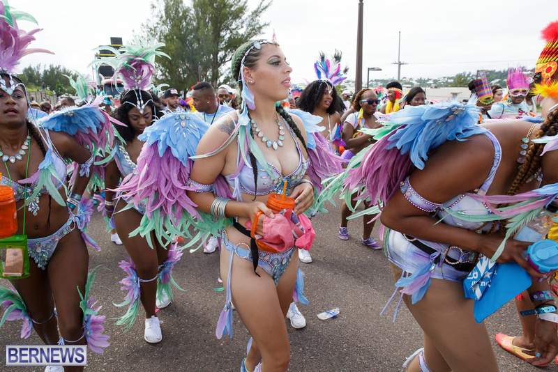 BHW-Parade-of-Bands-Bermuda-Carnival-GT-2016-8