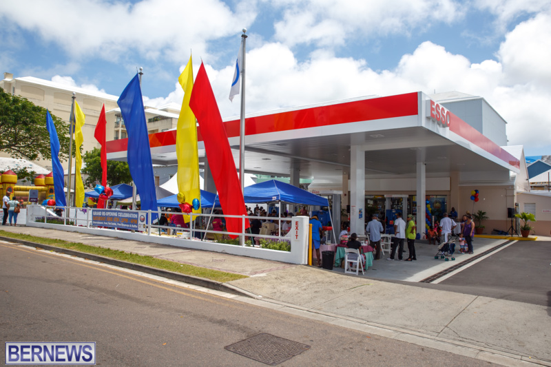 BIU-Gas-Station-reopening-June-2016-Bermuda-GT-1